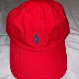 - Polo hat